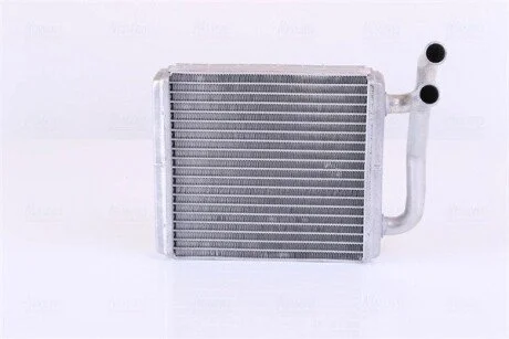 Радиатор отопления NISSENS 77608