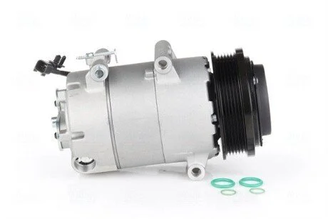 Компресор кондиціонера NISSENS 890090