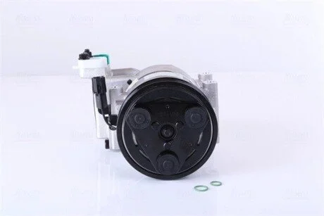 Компрессор кондиционера NISSENS 890129