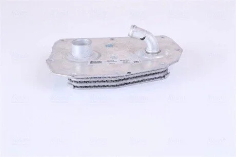 Радиатор масляный NISSENS 90734