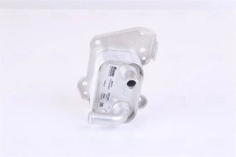 Радіатор масла NISSENS 90977
