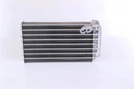 Випаровувач кондиціонера NISSENS 92170