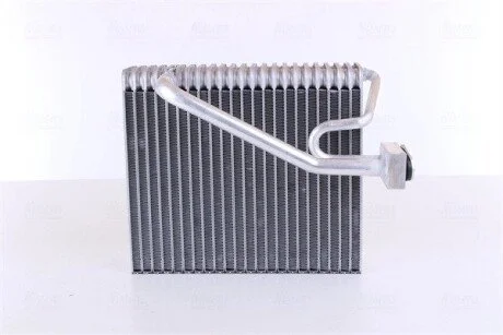Випаровувач кондиціонера NISSENS 92211
