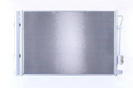 Радіатор кондиціонера NISSENS 940636