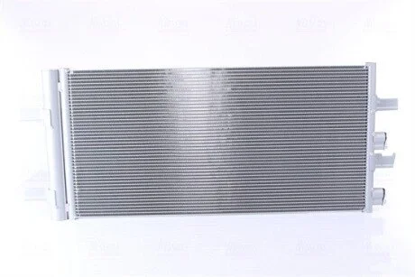 Радіатор кондиціонера NISSENS 940686
