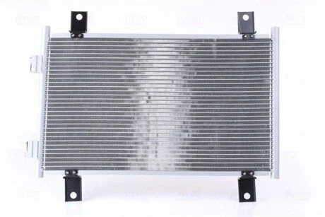 Радiатор кондицiонера NISSENS 94712