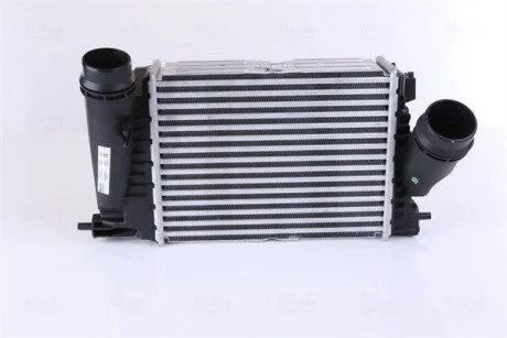 Інтеркулер NISSENS 961429