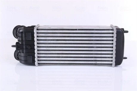 Інтеркулер NISSENS 96593