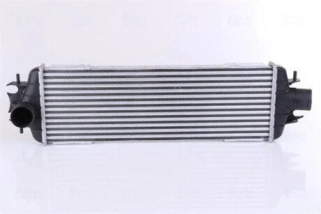 Радиатор наддува NISSENS 96775