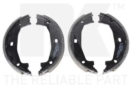 Колодки гальмівні барабанні BMW E46 NK 2715662