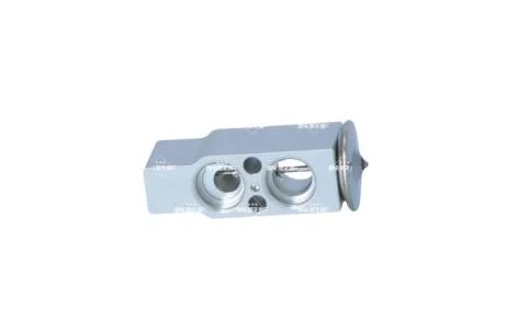 Автозапчасть NRF 38583