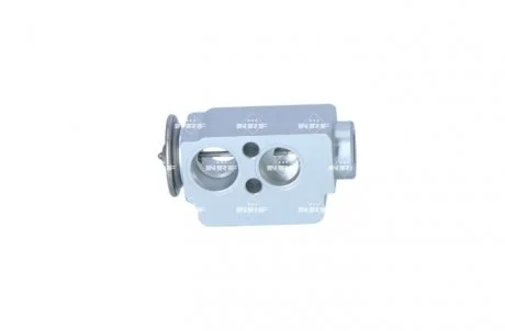 Автозапчасть NRF 38584