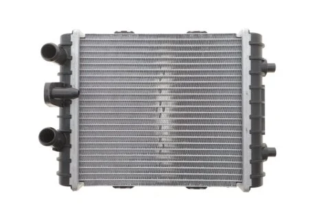 Радіатор охолодження двигуна NRF 550329