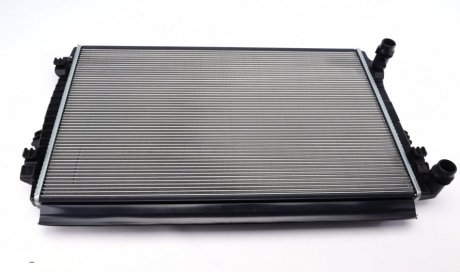 Радиатор основной Audi A3Skoda Octavia Iii Golf Vii, Passat 1.0-2.0D 08.12- NRF 58453 (фото 1)