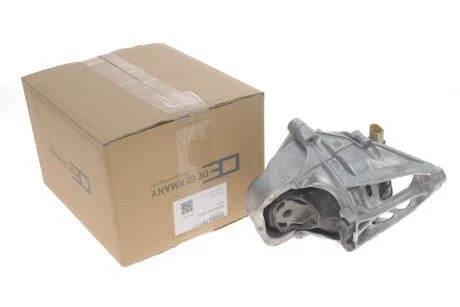 Фото 1 - подушка двигуна OE Germany 800627 Подушка двигуна OE Germany 800627 (фото 1)