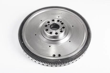 Маховик PE AUTOMOTIVE 12005800A