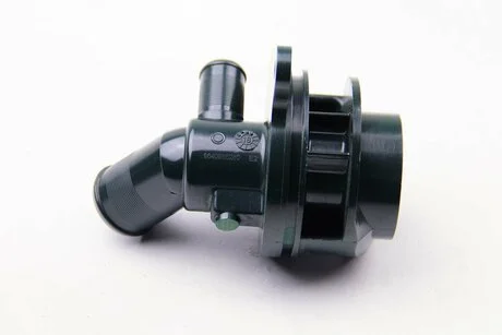 Фланец системы охлаждения Citroen C2,C3,Peugeot 1007 1.1-1.4 00- Citroen/Peugeot Peugeot/Citroen 1201 C2