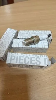 Свеча зажигания Berlingo/Partner/Jumper/Boxer/Bipper/ Kangoo 1.4/1.6 RENAULT 7700500155
