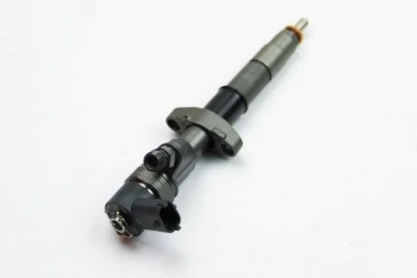 ФОРСУНКА MASTER II 98> 2.5DCI -06/TRAFIC RENAULT 8201043605