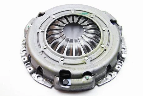 Комплект зчеплення 242mm m9r 780/2/6 RENAULT 8201516550