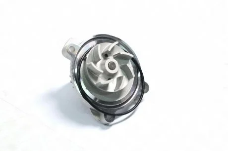Насос водяной VW TRANSPORTER IV 90-06 (2.5TDI), AUDI 100, A6 90-97 RIDER RD.150165426