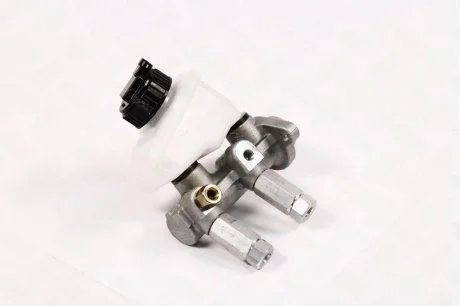 Цилиндр тормозов. главное. DAEWOO LANOS 1,5 (d=20.64) RIDER RD.4340426505K