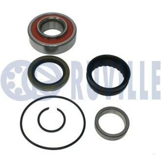 TOYOTA Комплект колісних підшипників HILUX VI 2.4 D 97-05 RUVILLE 221778