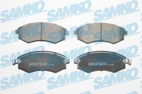 Гальмівні колодки, дискове гальмо (набір) SAMKO 5SP1097 (фото 1)