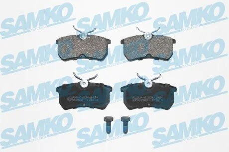 Гальмівні колодки, дискове гальмо (набір) SAMKO 5SP697