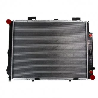 SATO Радиатор MB E-class (W210) 95- SATO TECH R12133