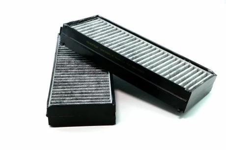 Салонний фільтр Huyndai Santa Fe I, Sonata IV, Trajet, 01-08, (2 шт), вугільний SHAFER SAK896/S