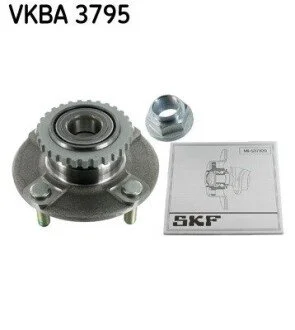Подшипник колеса, комплект SKF VKBA 3795 (фото 1)