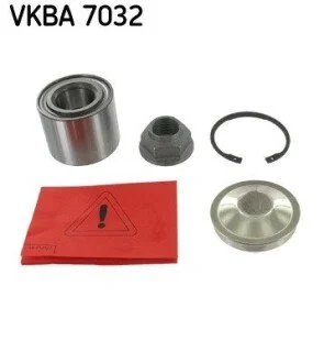 Підшипник ступиці, комплект RENAULT Clio "R "1,2/1,5L "13>> SKF VKBA 7032