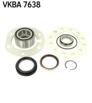 Комплект підшипника колеса задн Лів/Прав (42x82x40) TOYOTA FORTUNER, HILUX VII 2.5D/3.0D/4.0 06.04- SKF VKBA7638 (фото 1)