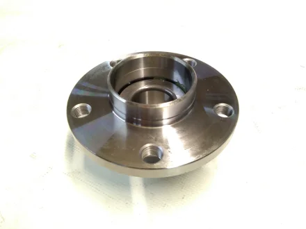 Маточина задня з підшипником SNR NTN TGB42000