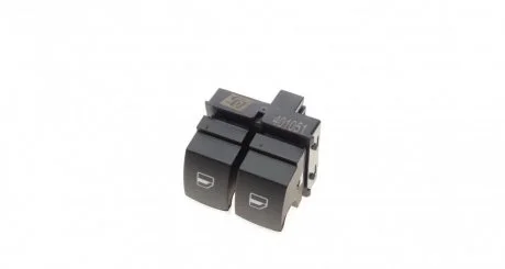 Кнопка стеклоподъемника (L) VW Caddy/T6 15- (двойная) SOLGY 401051