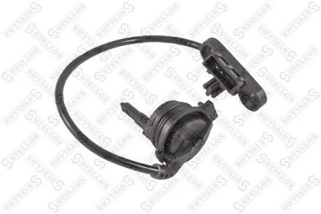 Вмикач фар заднього ходу Audi A4/A6/Passat 95- STELLOX 06-12518-SX