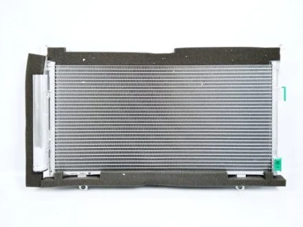 Радіатор кондиціонера 73210SG001 73210SG000 73210SG003 SUBARU 73210SG002