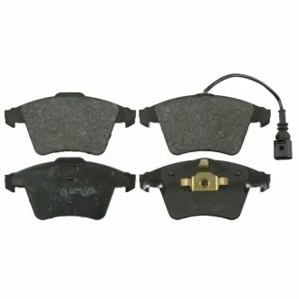 Гальмівні колодки, дискове гальмо (набір) SWAG 30916465