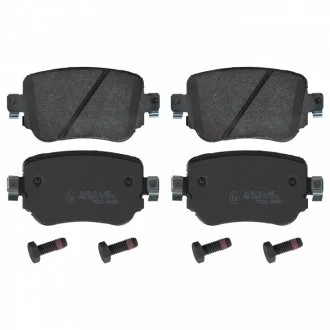 Колодки тормозные (задние) Audi Q3/Skoda Octavia/Seat Leon/VW Golf/Sharan 12-/Passat B8/Caddy IV 14- SWAG 30916912