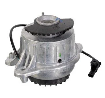 Опора двигуна (R) MB S-class (W222) 13- (OM642) SWAG 33104257 (фото 1)