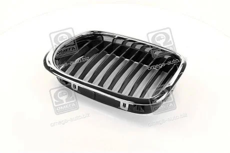 Грати в капоті лів. BMW 5 E39 TEMPEST 014 0089 991
