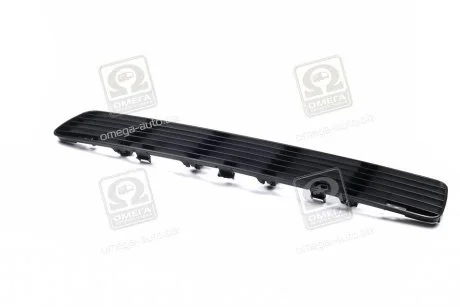 Решетка в бамп. средн. VW CADDY -04 TEMPEST 051 0593 912