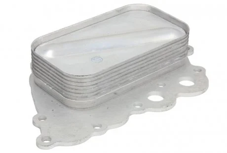 Масляный радиатор, двигательное масло THERMOTEC D4M016TT