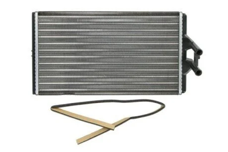 Фото 1 - теплообмінник, опалення салону THERMOTEC D6ME006TT Теплообмінник, опалення салону THERMOTEC D6ME006TT (фото 1)