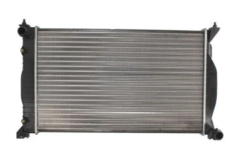 Радіатор THERMOTEC D7A039TT