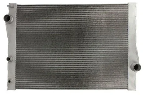 Радиатор, охлаждение двигателя THERMOTEC D7B038TT