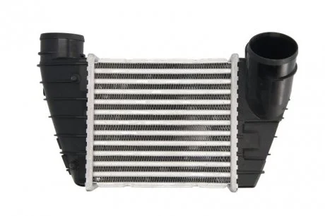 Інтеркулер THERMOTEC DAA017TT