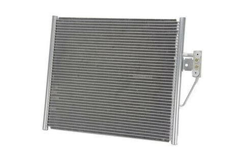 Радиатор кондиционера THERMOTEC KTT110258 (фото 1)