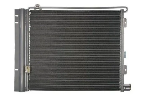 Радиатор кондиционера THERMOTEC KTT110374 (фото 1)